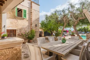Fully equipped holiday home with terrace, garden & barbeque | Sea view | Good for workation - Image 5