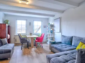 Holiday apartment with BBQ & garden - Image 2