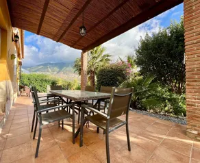 Child-friendly villa with garden, private pool & barbeque | Mountain view - Image 2