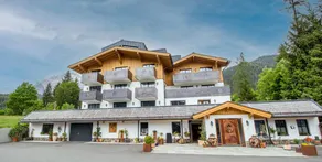 Flat with terrace, garden & barbecue - Image 2