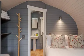 Cottage with pool, sauna & barbecue - Image 5