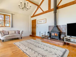 Fully equipped charming house with garden & BBQ | Pet-friendly - Image 5
