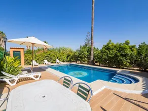 Cottage with terrace, garden & private pool | Mountain view - Image 2