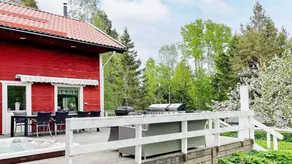 House with hot tub, sauna & garden - Image 4