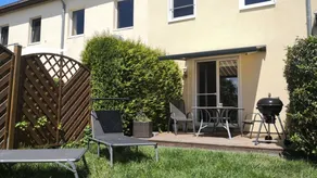 Apartment with sauna, barbeque & garden - Image 2