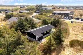 Fully equipped lovely house with BBQ & terrace | Next to the beach | Pet-friendly - Image 3
