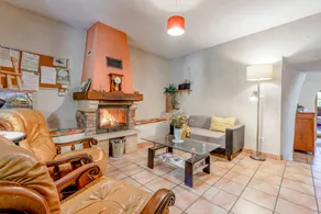 Family-oriented nice house with pool, garden & BBQ | Mountain view | Pets are welcome - Image 3