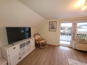 Holiday apartment with garden & terrace - Image 3