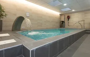 Apartment with sauna & pool | Next to Strasbourg Cathedral | Pet-friendly - Image 2