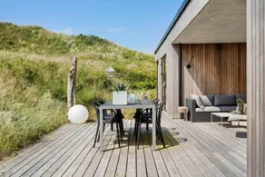 Fully equipped charming house with BBQ, hot tub & terrace | Close to the beach | Pet-friendly - Image 4