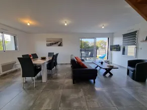 Holiday home with BBQ, terrace & garden | Garden view - Image 4