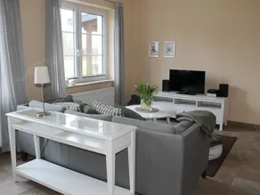 Child-friendly apartment with terrace, barbeque & pool | Garden view | Pets are welcome - Image 5
