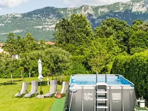 Holiday apartment with private pool, garden & terrace - Image 2