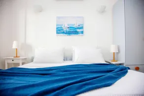 Holiday apartment with garden & terrace | Garden view - Image 2