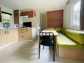 Holiday home with garden & terrace - Image 2