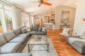 Wildwood West Beach Retreat - Image 2