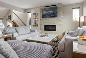 Grande maison adaptée aux familles avec jacuzzi | Vue montagne | Avec animaux acceptés - Image 3