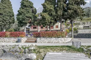 Appartamento con griglia e terrazza | Vista sul lago - Image 4