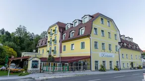 Child-friendly flat with garden & barbecue | Perfect for remote work - Image 3