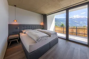 Wunderschöne Wohnung mit Garten und beheiztem Pool | Gartenblick - Image 2
