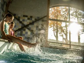 Wonderful Holiday Home nearby Efteling with private heated pool and jacuzzi - Image 2
