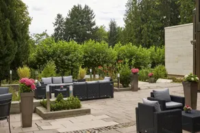 Apartment with terrace & garden | Suitable for remote work - Image 5