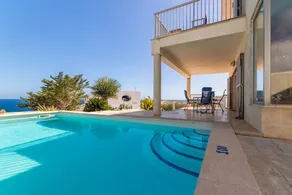 Fully equipped lovely villa with private pool, garden & barbeque | Pool view - Image 3