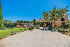Fully equipped house with private pool, terrace & garden | Mountain view - Image 5