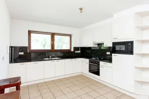 Casa con sauna, idromassaggio e terrazza - Image 3