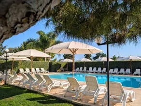 Kinderfreundliche Ferienwohnung mit Pool, Terrasse und Garten | Gartenblick - Image 2