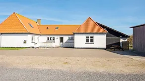 House with hot tub, terrace & sauna | Close to the beach | Pet-friendly - Image 5
