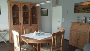 Charming holiday home with garden & terrace - Image 3