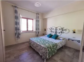 Wohnung mit Garten und privatem Pool - Image 5