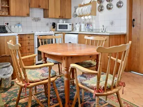 Family-oriented cottage | Dogs allowed - Image 5