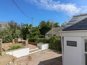 Cottage with garden & terrace | Beach view - Image 3