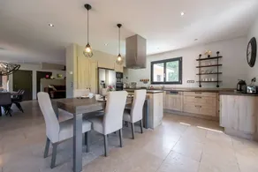 Family-oriented lovely cottage with garden, pool & terrace | Garden view | Pet-friendly - Image 4