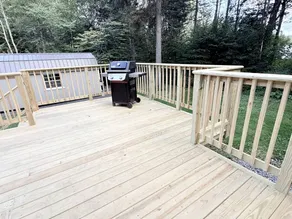 Cozy Woodland Retreat with Propane Fireplace & Deck in Woodford, Vermont - Image 3