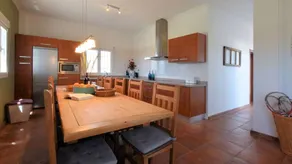 Villa Stay With Sea Views - Image 5
