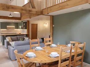 Cottage with garden & barbeque - Image 5