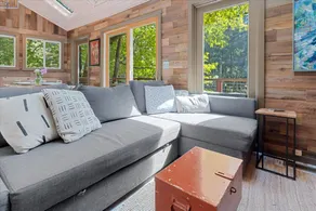 Holiday home with BBQ, terrace & hot tub - Image 3