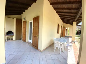 Villa avec barbecue et jardin | Vue jardin - Image 3
