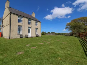Fully equipped cottage with garden | Dogs allowed - Image 2