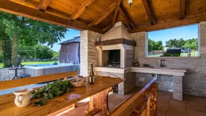 Holiday apartment with barbeque, garden & private pool | Garden view - Image 2