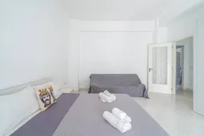 Apartment 'La Residenza Di Adamo' with Balcony, Wi-Fi and Air Conditioning - Image 5