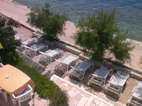 Espectacular apartamento vacacional con barbacoa y terraza | En la playa - Image 2