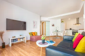 Child-friendly apartment with terrace - Image 3