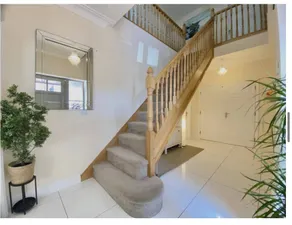House with barbecue & garden - Image 5