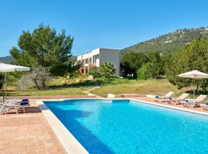 Villa 'Can Roca' with Sea Views, Wi-Fi and Air Conditioning - Image 3