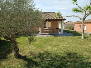 Welcoming house with garden and shared pool in Grospierres - Image 4