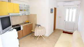 Apartment with terrace & barbeque | Sea view - Image 3